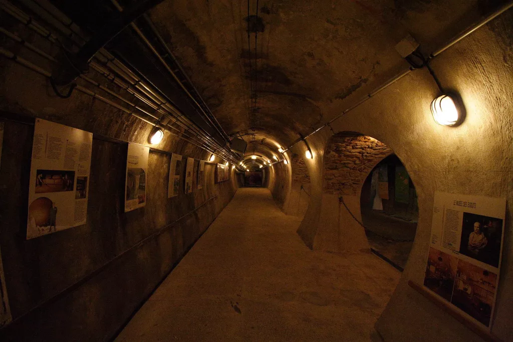 10 Surprising Things You Never Knew About France​ : Sewer museum