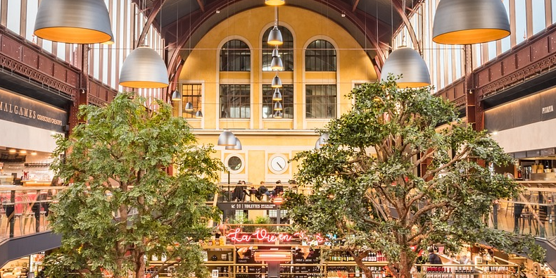 Top 10 Must-Buy Products in France